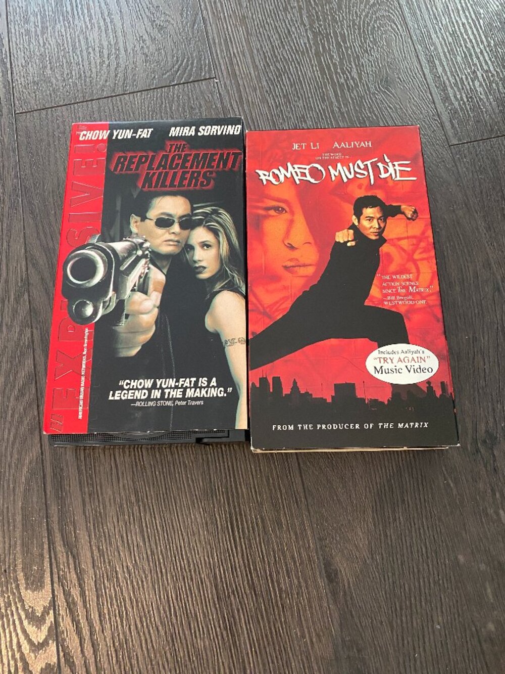 LOT OF 2 VHS ACTION MOVIE 'ROMEO MUST DIE' 'THE REPLACEMENT KILLERS